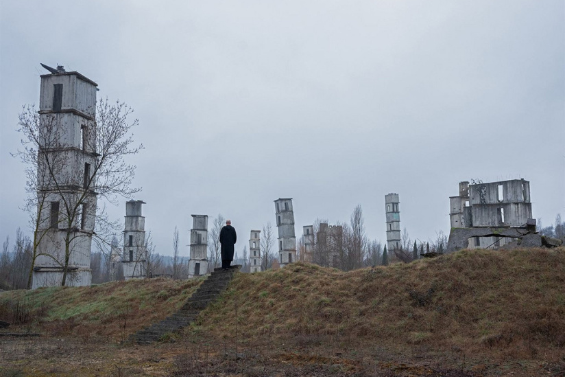 881010-anselm-de-wim-wenders-documentaire-sur-anselm-kiefer-a-cannes-2023.jpg
