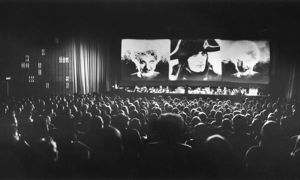 KINO_1_1_10_23_-3.png