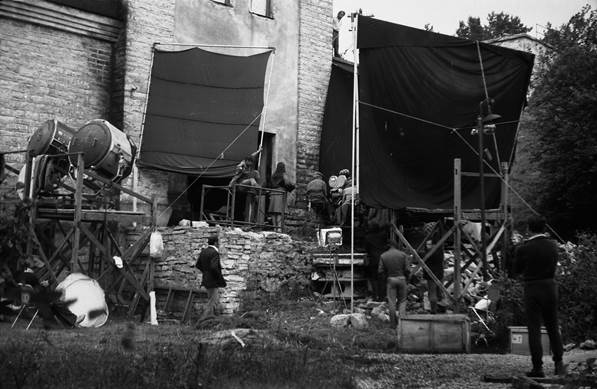 KINO_1_2_10_22_5.jpg
