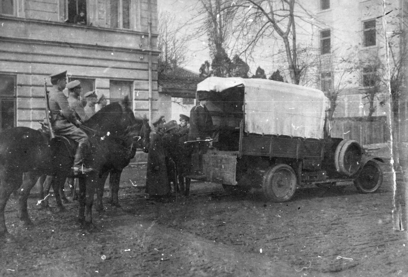 Kino-1921-3-igralni-Kardjilov-15.png